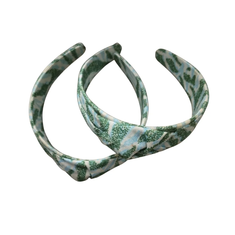 NWOT Aerie Green White Patterned Headband Set Small For Juniors Or Kids